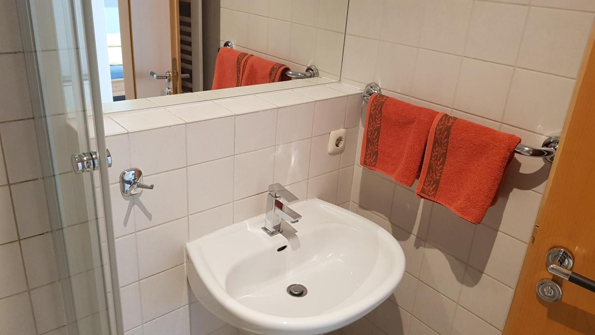 Hotel Und Appartementhaus Rheden 글리니케 외부 사진